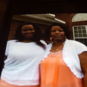 Meet your Posher, Brenda